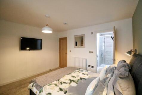 Bedroom 1.2