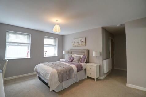Bedroom 1.4