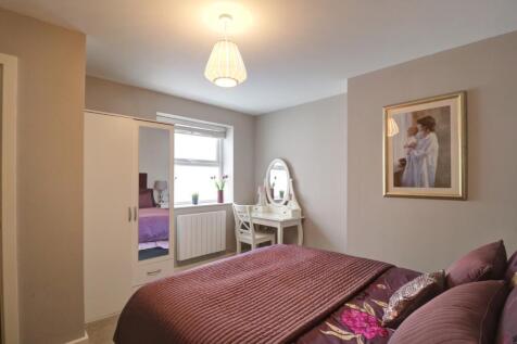 Bedroom 2.2