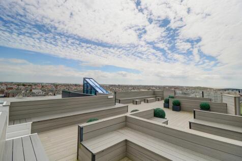 Roof Terrace 1.3