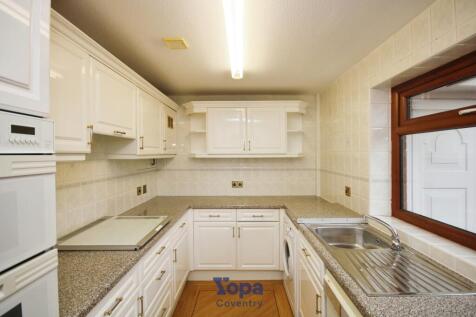 Fbcbbb0a-Kitchen 204.JPG