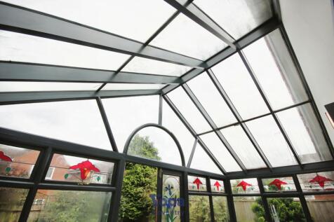 Aa8d90cb-Conservatory 202.JPG