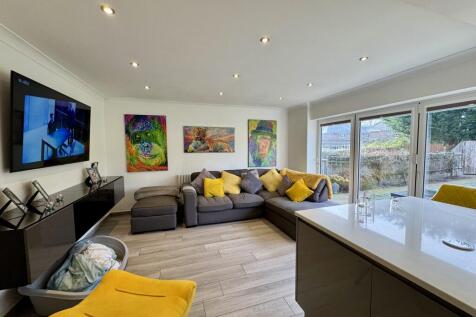 open plan kitchen living