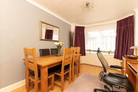 75 Teddington Grove 001