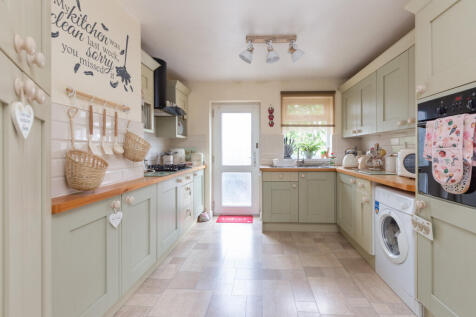 105 LYTHAM ROAD-12
