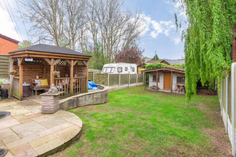 105 LYTHAM ROAD-21