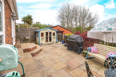 105 LYTHAM ROAD-14
