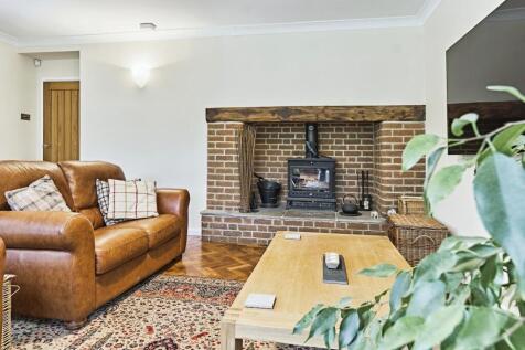 Lounge Fireplace