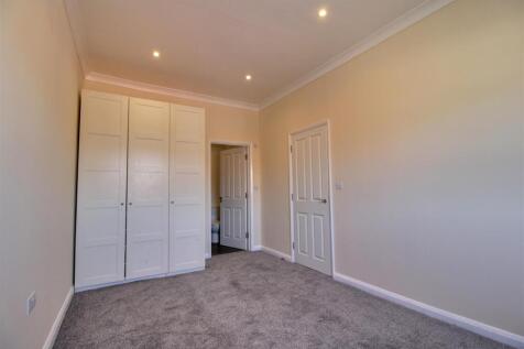 Bedroom 2.JPG