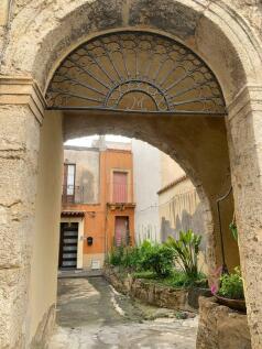 Properties For Sale in Sicily, Italy