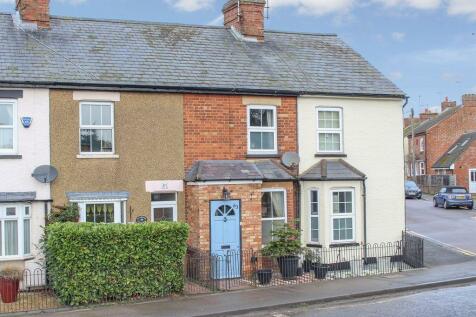 2 Bedroom Houses For Sale In Wing Buckinghamshire Rightmove