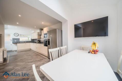 Open Plan Family Dining Kitchen