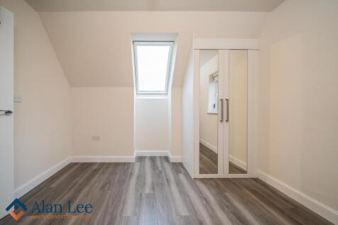 Bed Four (2nd Floor)