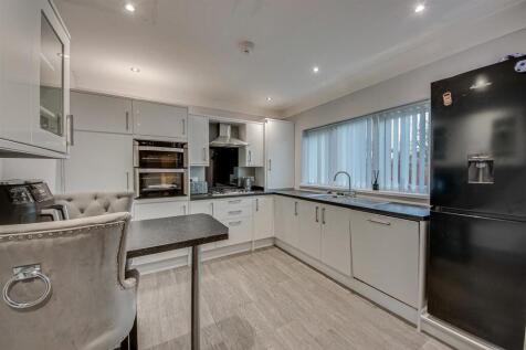 Bungalow Kitchen