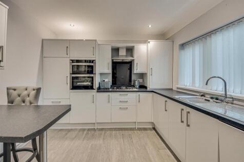 Bungalow Kitchen