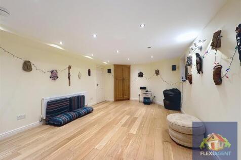 Entertainment Room