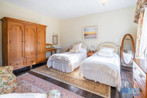 Frist Floor Bedroom 3