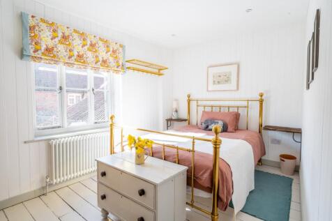 Bedroom Cart Shed