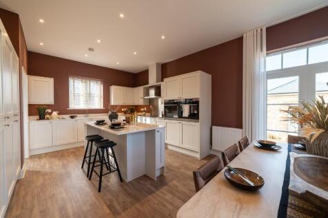 Kitchen/Dining Area
