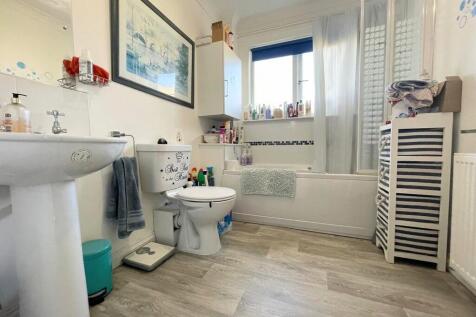 IMG-20250401-WA00...