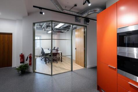 Example 5 person office.jpg