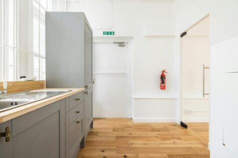 ff97bff006eabe3b098ecf562dd46a32172ArlingtonRoad