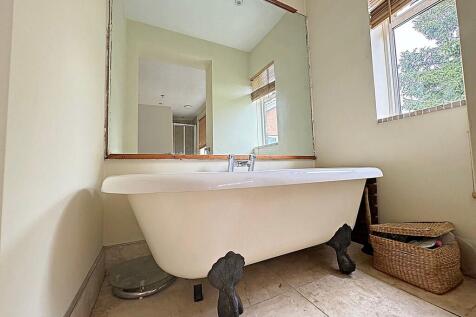 En Suite Bathroom