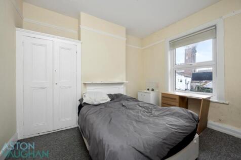 Ditchling Rise, 005.jpg