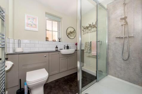 Ground floor shower room