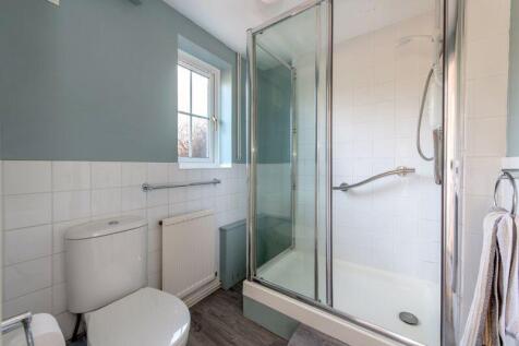 Annexe shower room