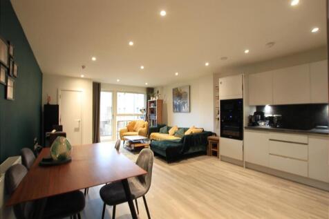 Reception Room/ Kitchen