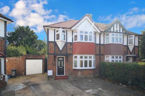 3 Bedroom Houses For Sale In Hounslow West Hounslow