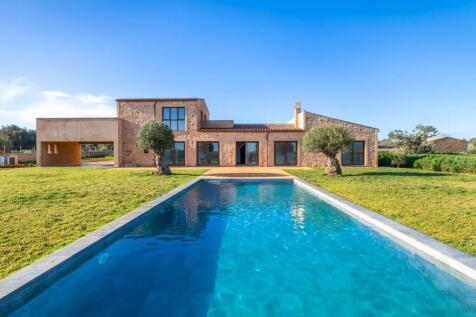 Exterior and Pool (1