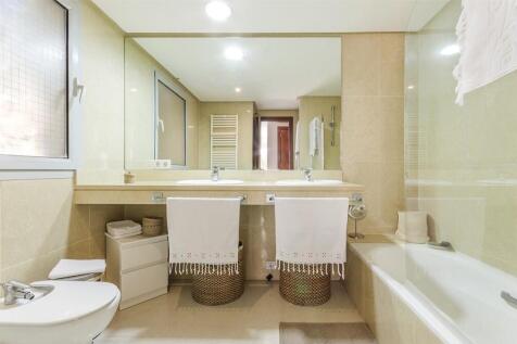 bedroom with terrace