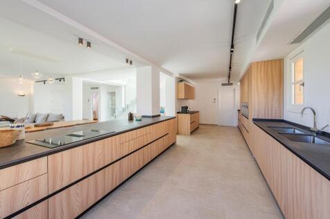 Kitchen (2)