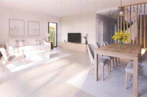 living area (2)