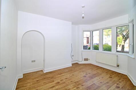 Living Room.JPG