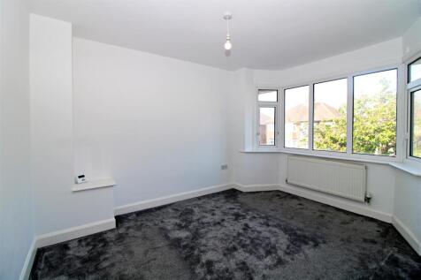 Bedroom 1.JPG