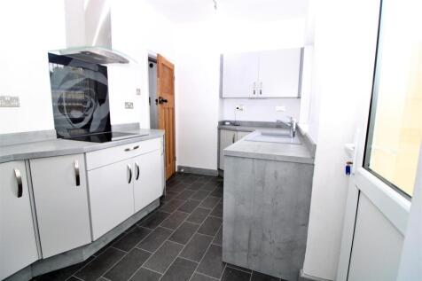 Kitchen view 2.JPG