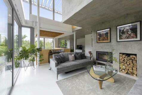 Copse-House-Westfield-Hoe-Lane-Abinger-Hammer-RH5-