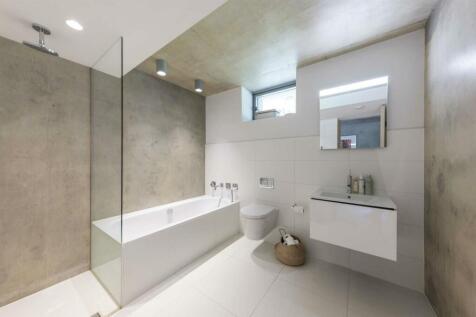 Copse-House-Westfield-Hoe-Lane-Abinger-Hammer-RH5-