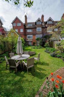 GardenApril-3Small-1920.jpg