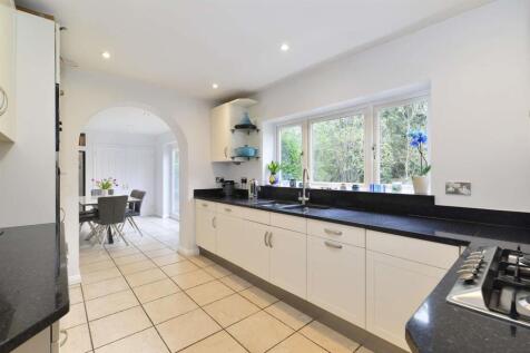 Long Heath, Blackhorse Road (8)-1920.jpg