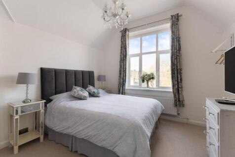 86658_Cleeve House Church Lane (57).jpg