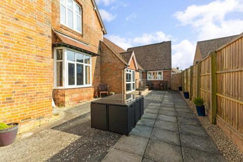 86658_Cleeve House Church Lane (82).jpg