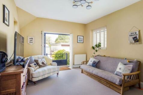 71714_Glaston-House-Battledown  (5)_low.jpg