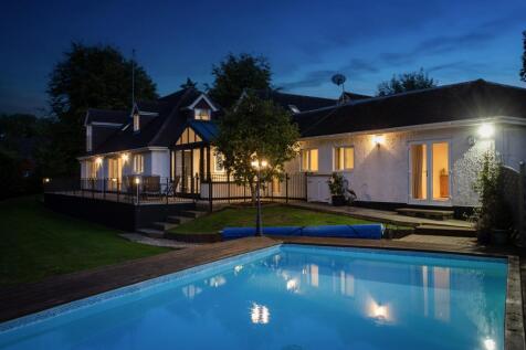 35 Cirencester Road 307869  (55).jpg