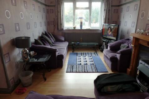 3 Bedroom Houses To Rent In Hayes End Hayes Middlesex