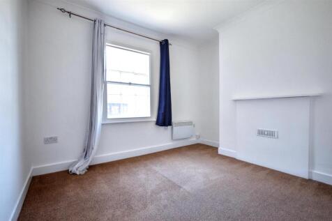 Bedroom 2.jpeg