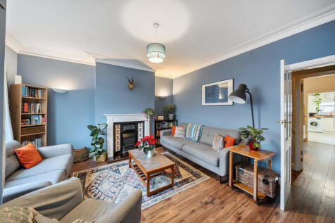 1393446-11-694a8f...